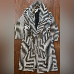 Express Women’s Woven Shawll Overcoat Heavy Black/White M $298
